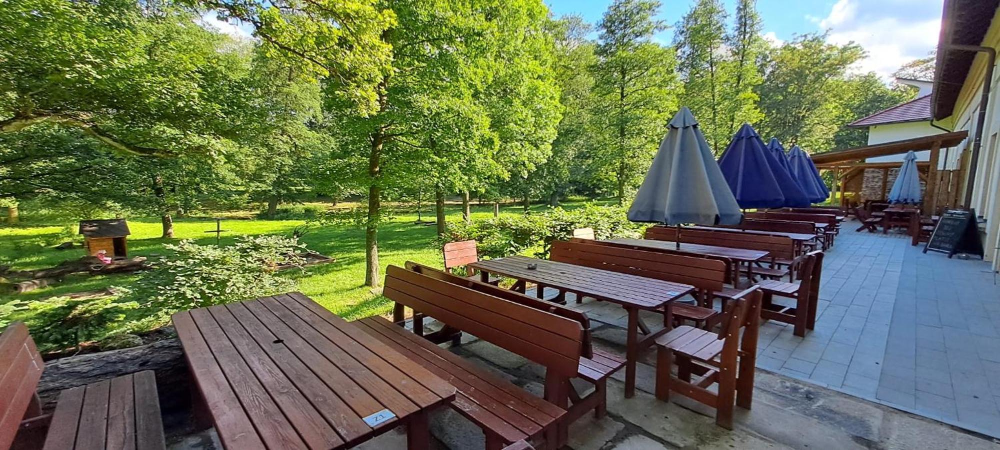 Pivovar A Penzion Grasel Český Rudolec Extérieur photo