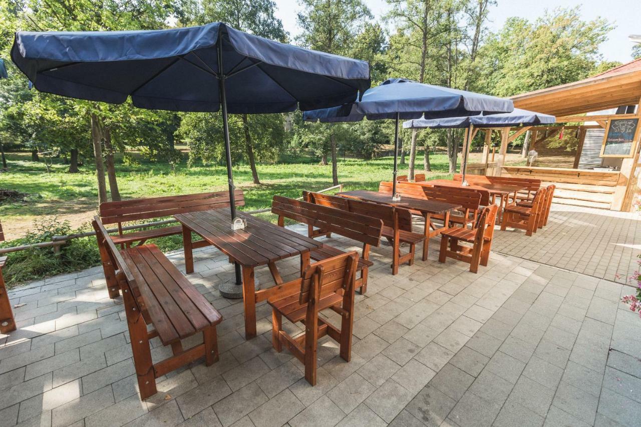 Pivovar A Penzion Grasel Český Rudolec Extérieur photo